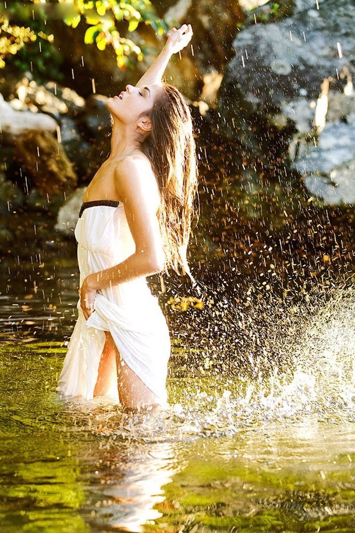 Marie Avgeropoulos in Shymkent