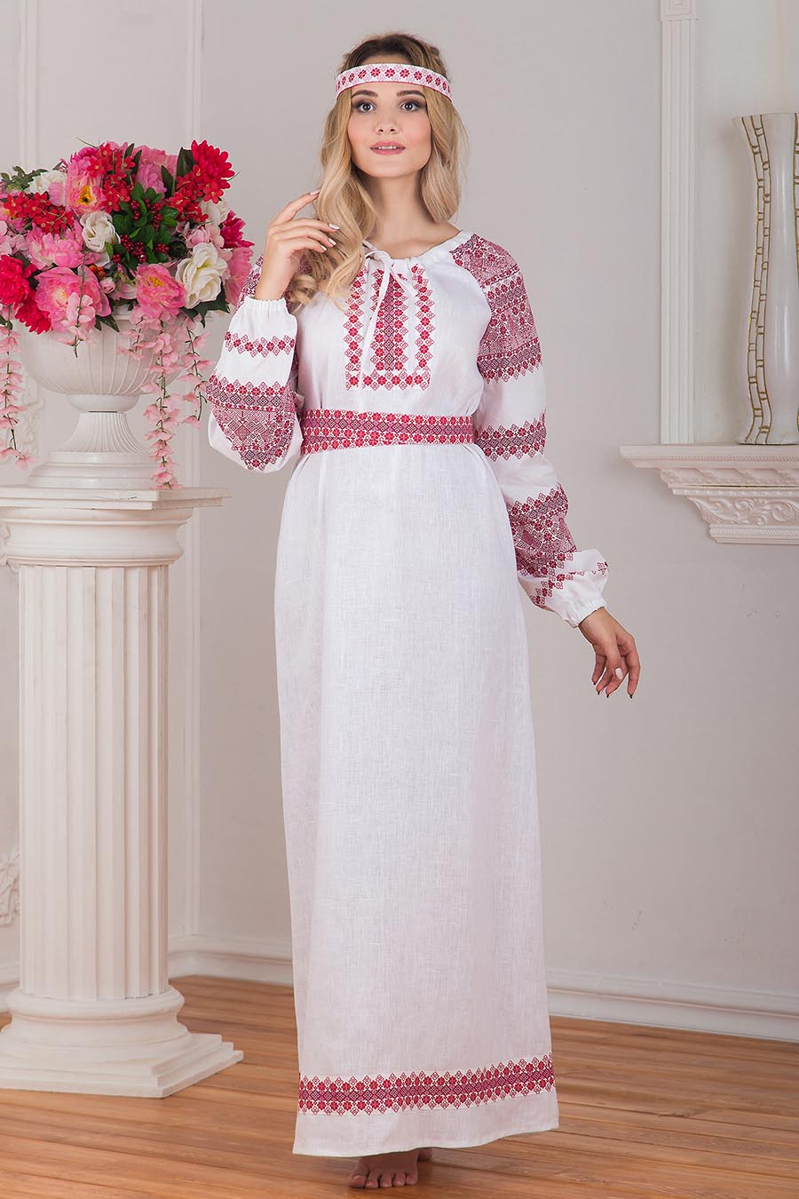 Women in Slavic costumes in Shymkent