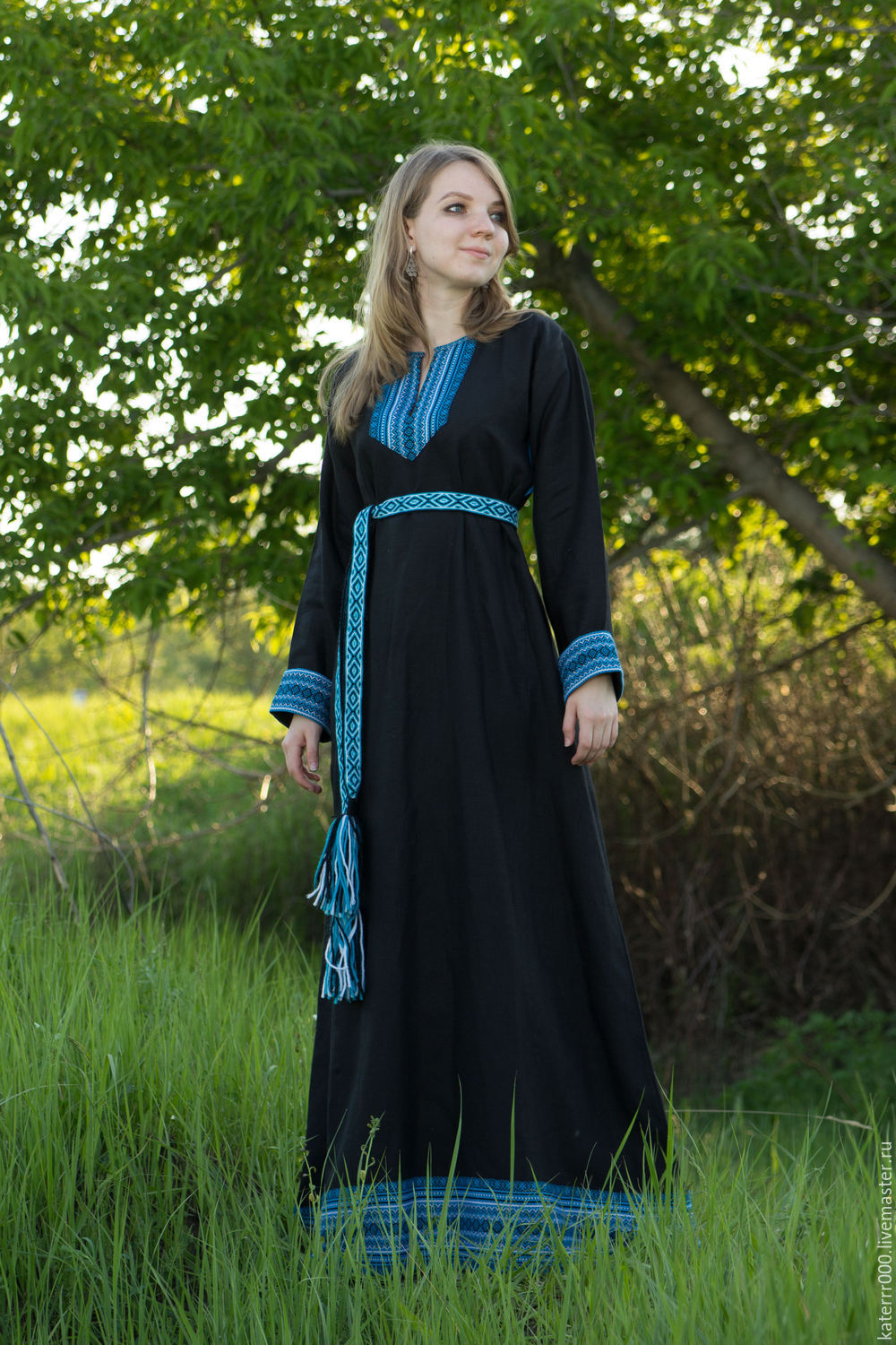 Women in Slavic costumes in Shymkent