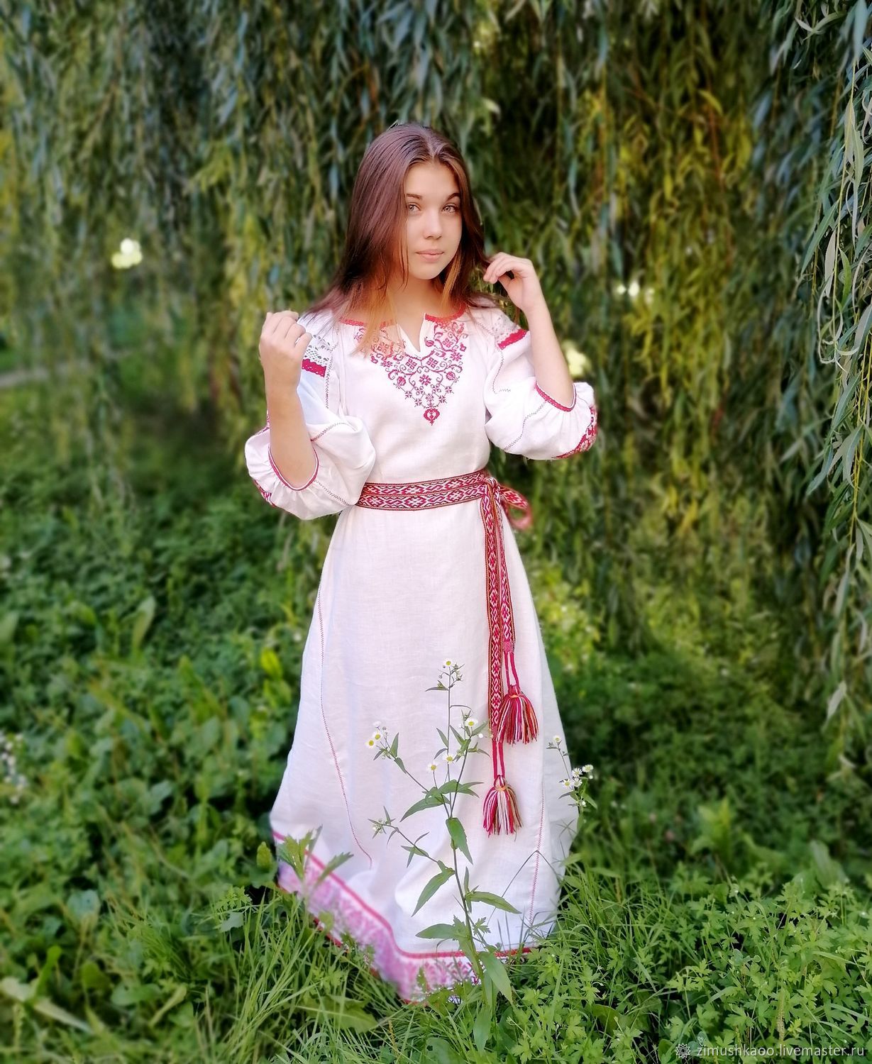 Girl Girls in Slavic costumes in Shymkent