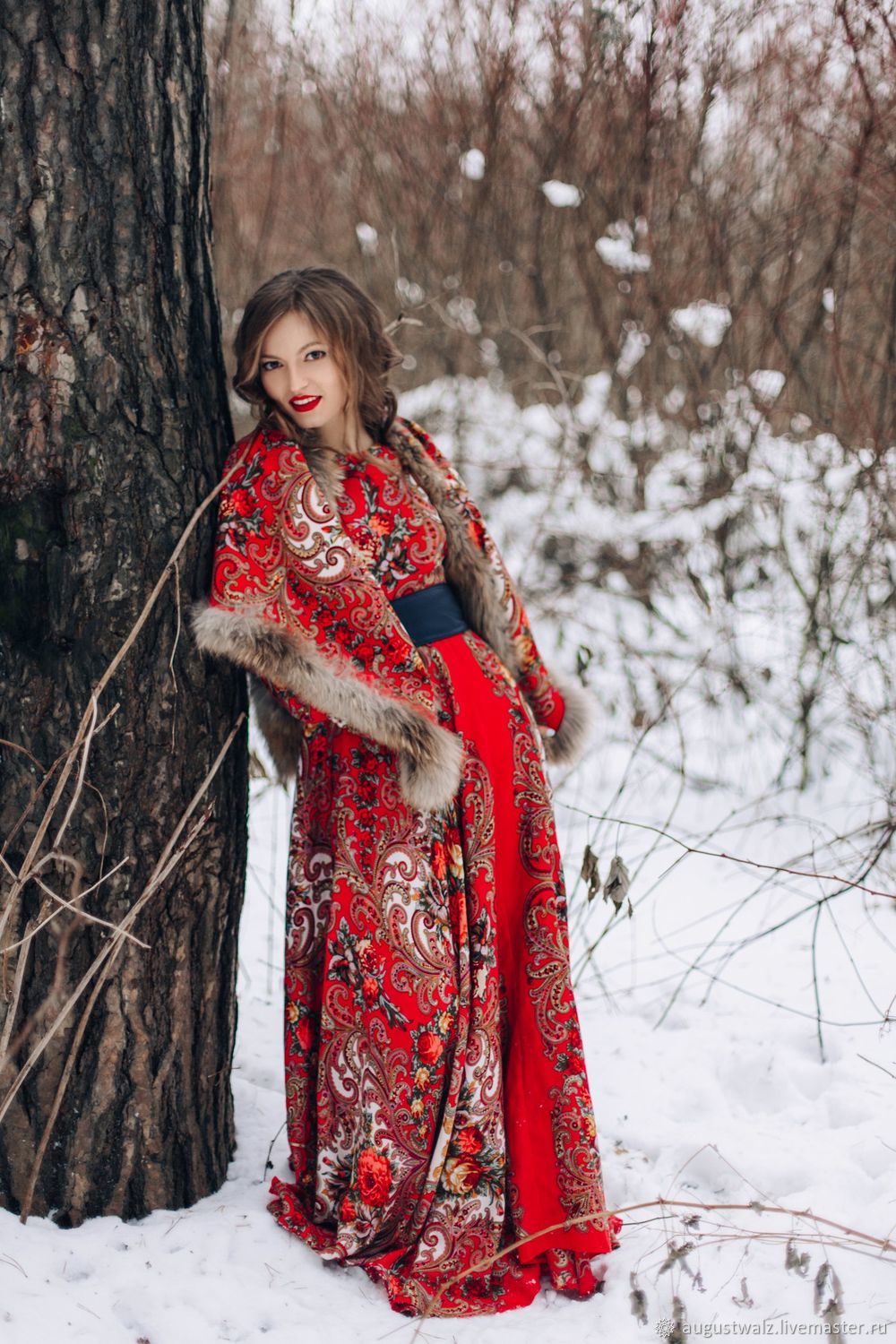 Photo Girls in Slavic costumes in Shymkent